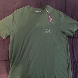 Dark Green NEW Vineyard Vines T-Shirt